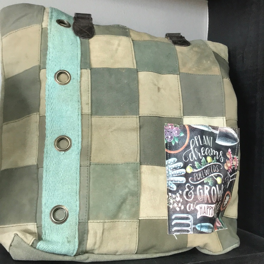 Vintage Addiction Tote
